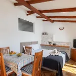 Apartment Pansion Mali Raj