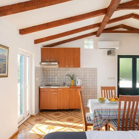 公寓 Pansion Mali Raj